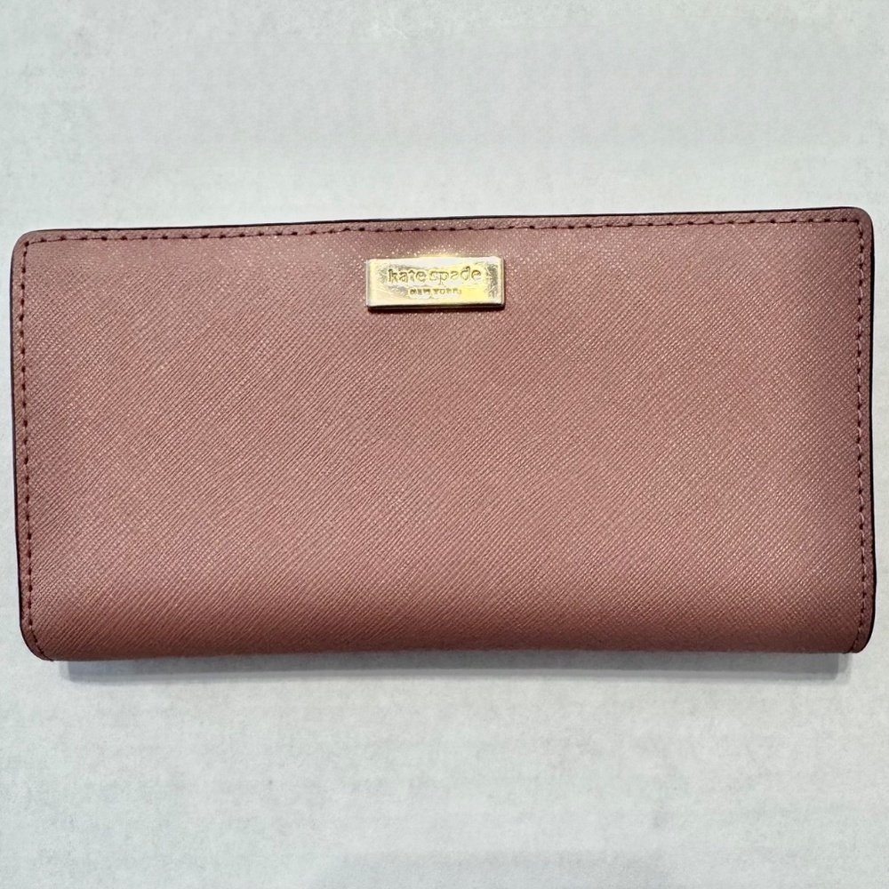 Kate Spade Wallet New York Laurel Way Stacy Bifold Snap Closure-Soft Rosetta
